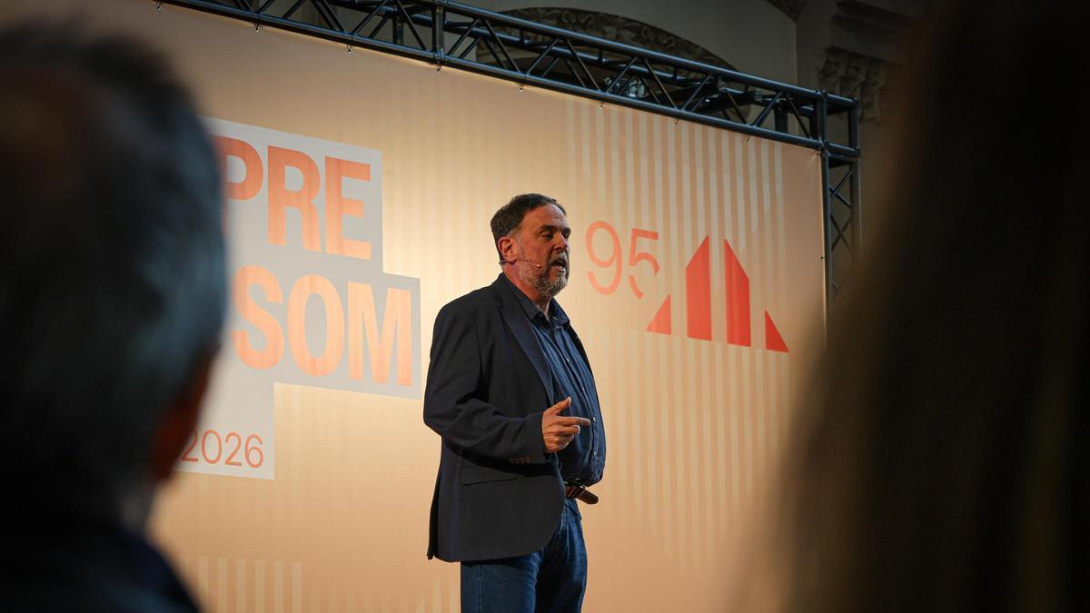 Junqueras pide apoyo a partidos, empresarios y agentes sociales para garantizar que Catalunya recaude el IRPF: "No nos dejéis solos"