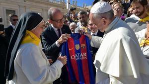 ecarrasco35803244 vaticano 05 10 2016 el papa francesc rep al vatic  una repre161005192105