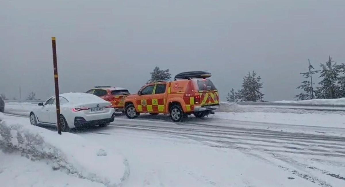 Cadenas obligatorias en Navacerrada, Cotos, Canencia y Navafría y corte en la M-601 en el km 12