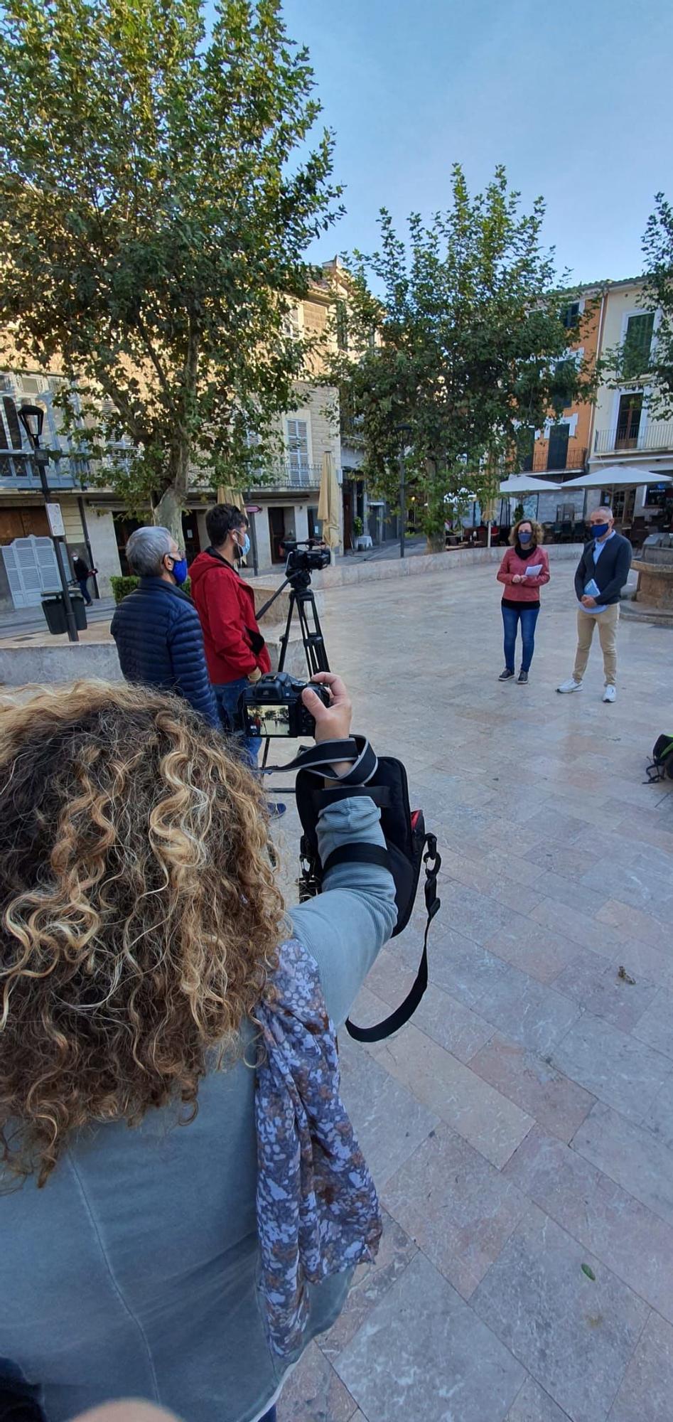 Sóller recurre a ciudadanos de a pie para concienciar por el uso de la mascarilla