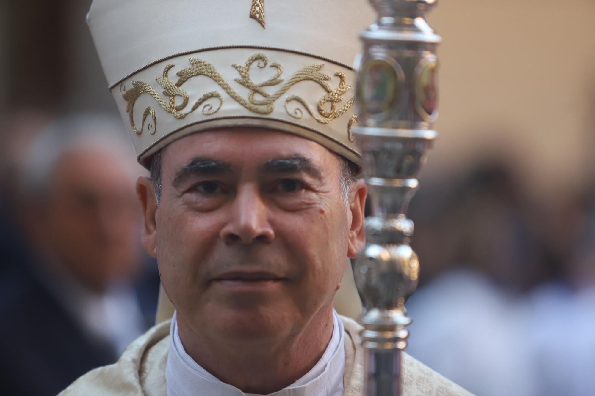 La patrona de Málaga, la Virgen de la Victoria, vuelve a procesionar por las calles de la ciudad