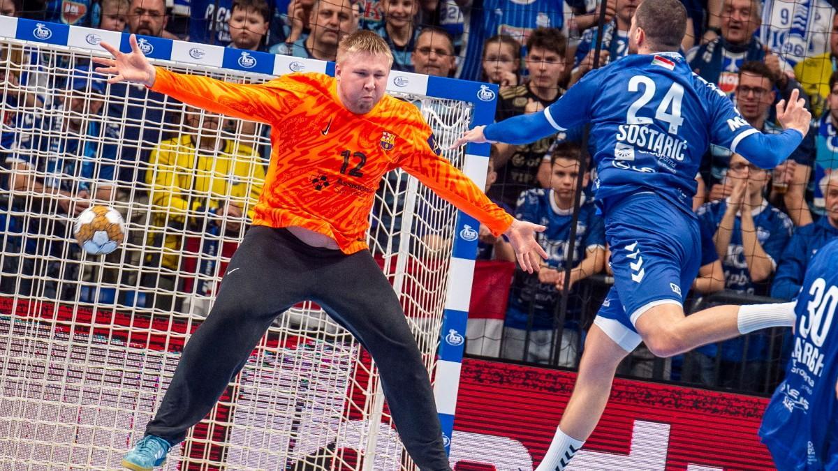 Emil Nielsen, durante un partido contra el Pick Szeged esta temporada