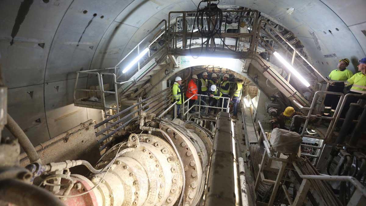 Visita a la tuneladora del aeropuerto.