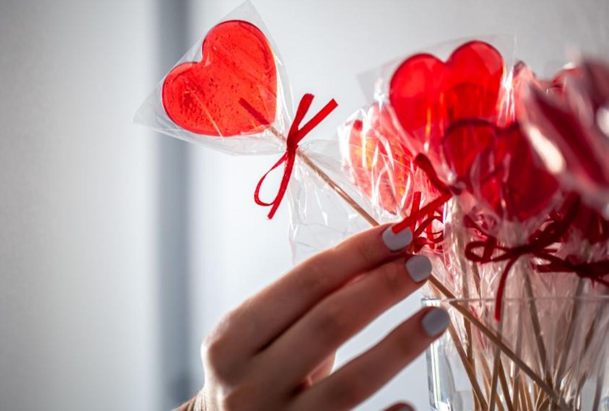 Bombones, cosmética, tatuajes, joyas o un ramo de flores: este San Valentín acertarás seguro