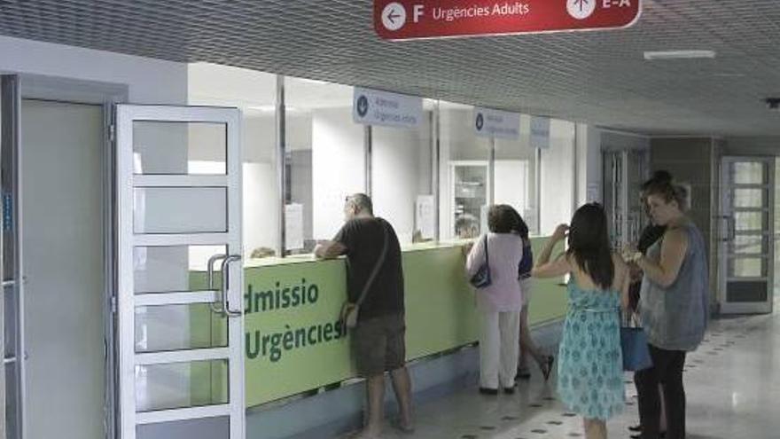 Los isleños critican las listas de Espera y las urgencias hospitalarias.