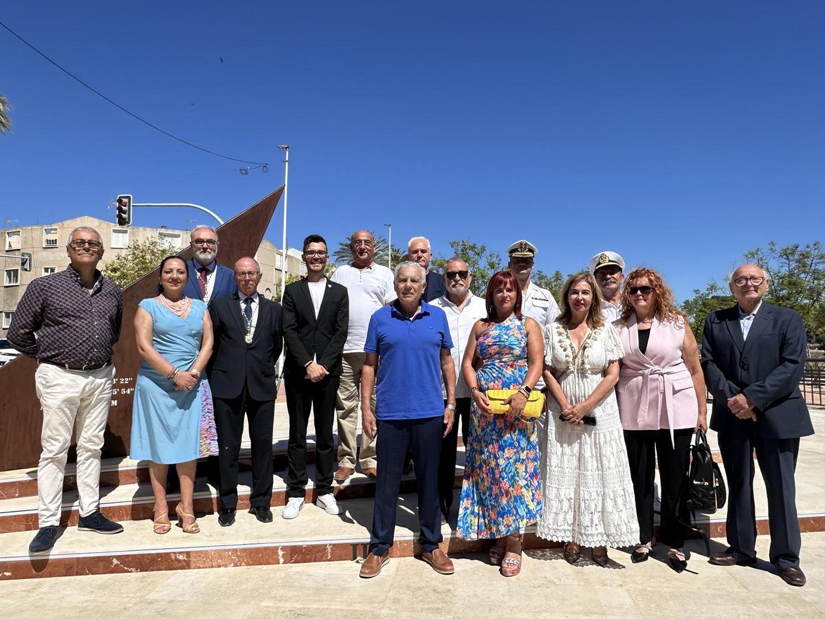 Novelda inaugura un reloj solar monumental dedicado a Jorge Juan