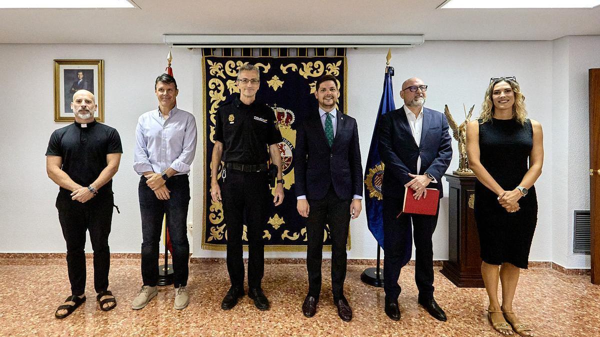 Presentación en rueda de prensa.