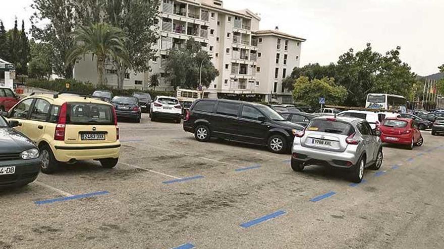 Los vigilantes de la ORA supervisarán el parking de Marineland, ahora  regulado