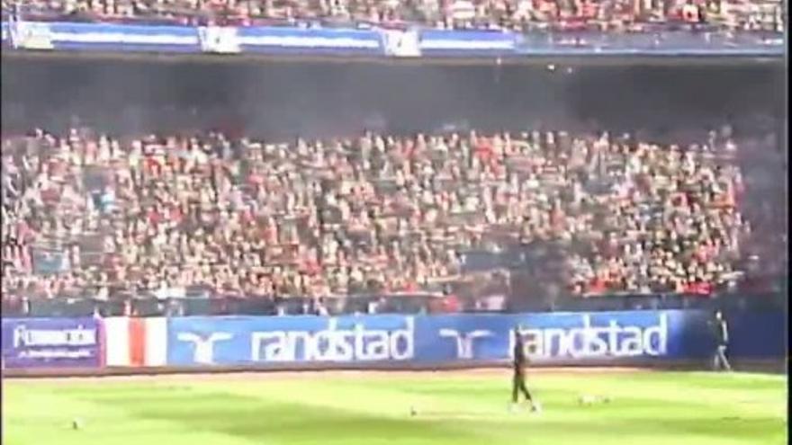 Más de 20.000 aficionados en el entrenamiento del Atlético