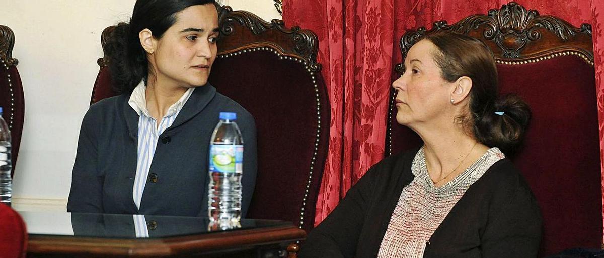Triana Martínez y su madre Montserrat González, durante el juicio.