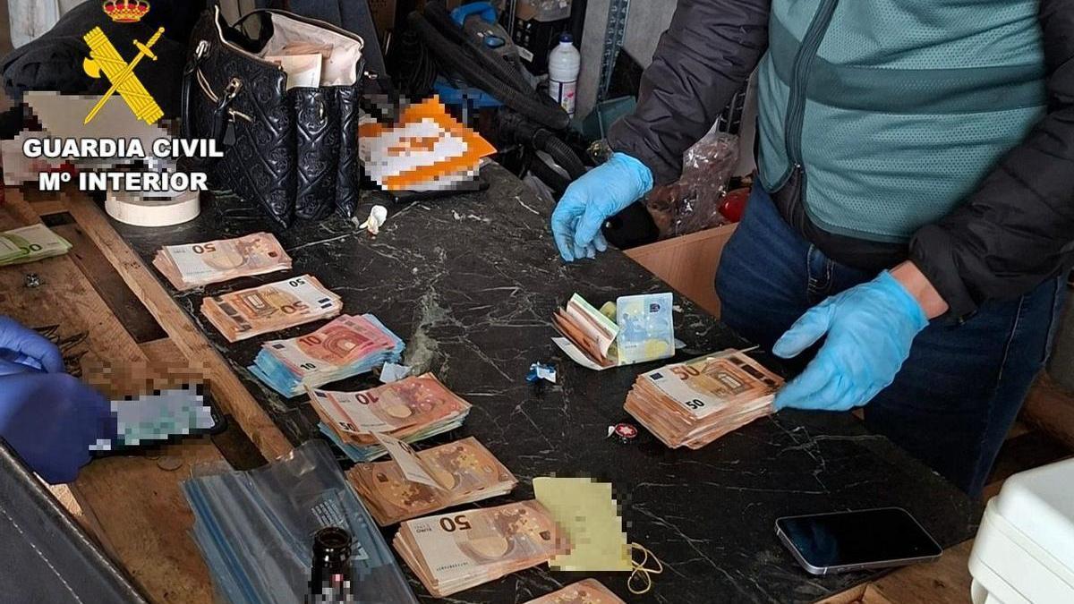 Vídeo: La Guardia Civil desarticula una organización criminal dedicada al tráfico internacional de drogas