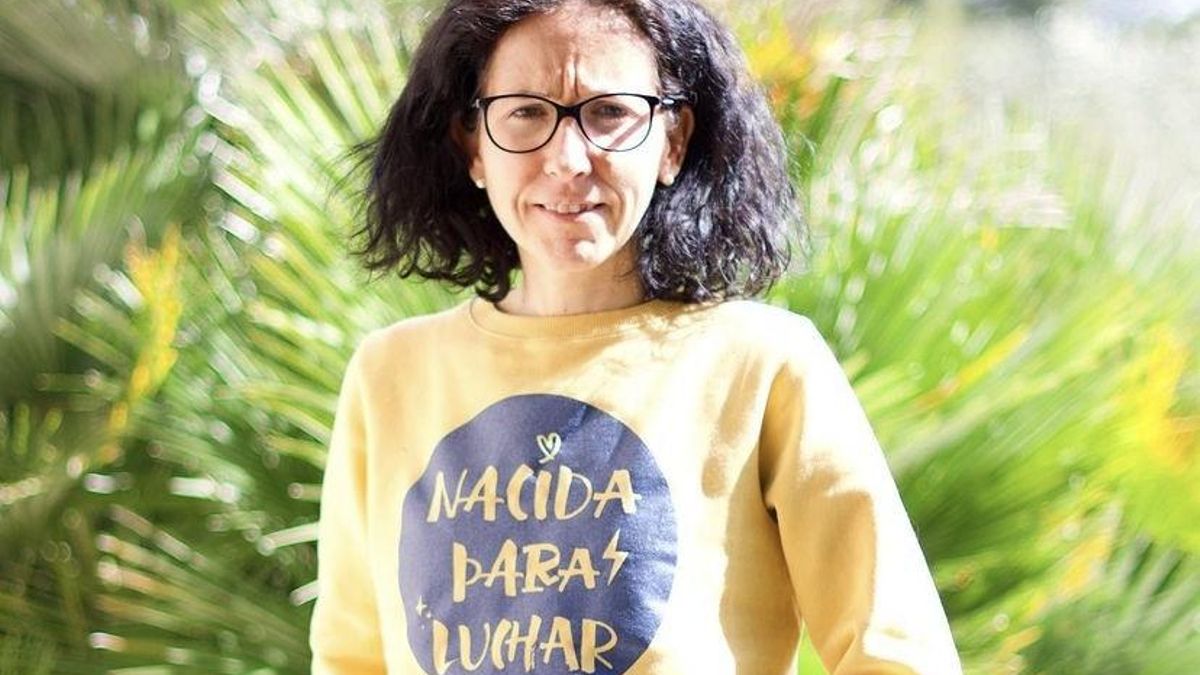 Sonia López Iglesias, especialista en adolescencia: "Jamás le digas a tu hijo que te avergüenzas de la música que escucha"