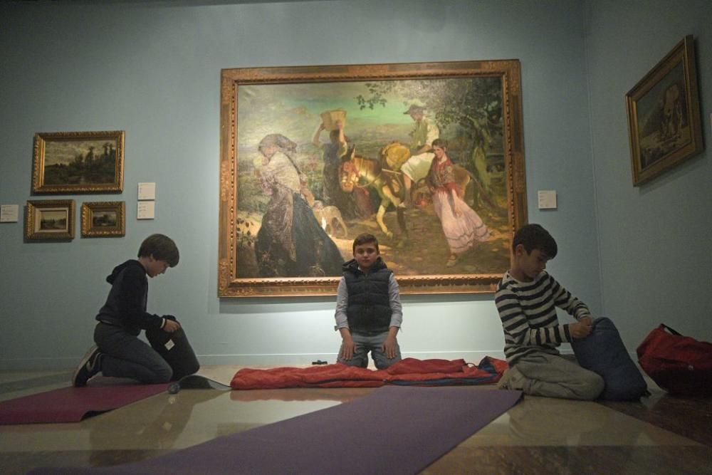 'Noche en los museos' con niños en el Mubam