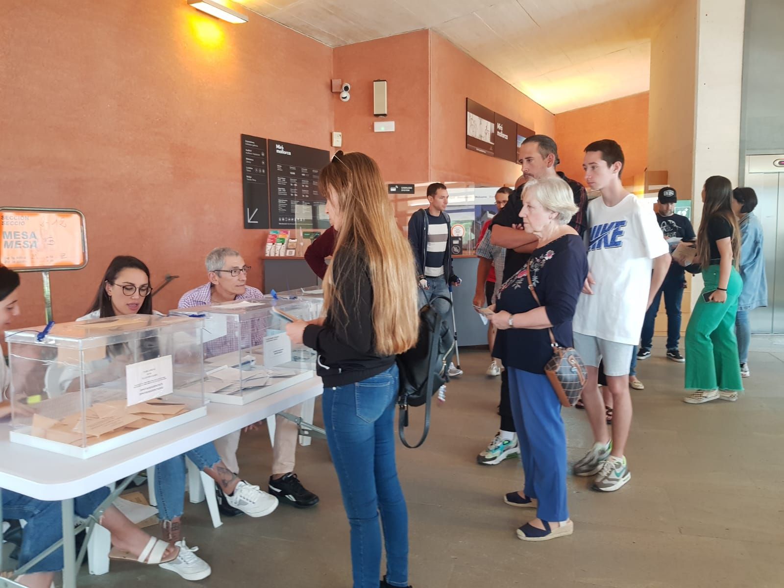 Colegio electoral Fundació Pilar i Joan Miró en Palma