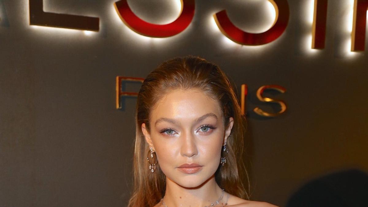 Gigi Hadid, muy fan de los brillos en sus últimas apariciones.