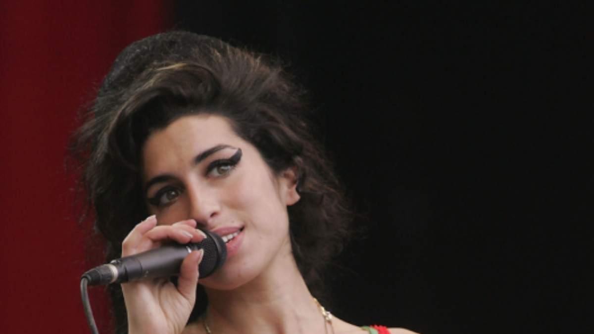 Amy Winehouse, en Glastonbury 2007