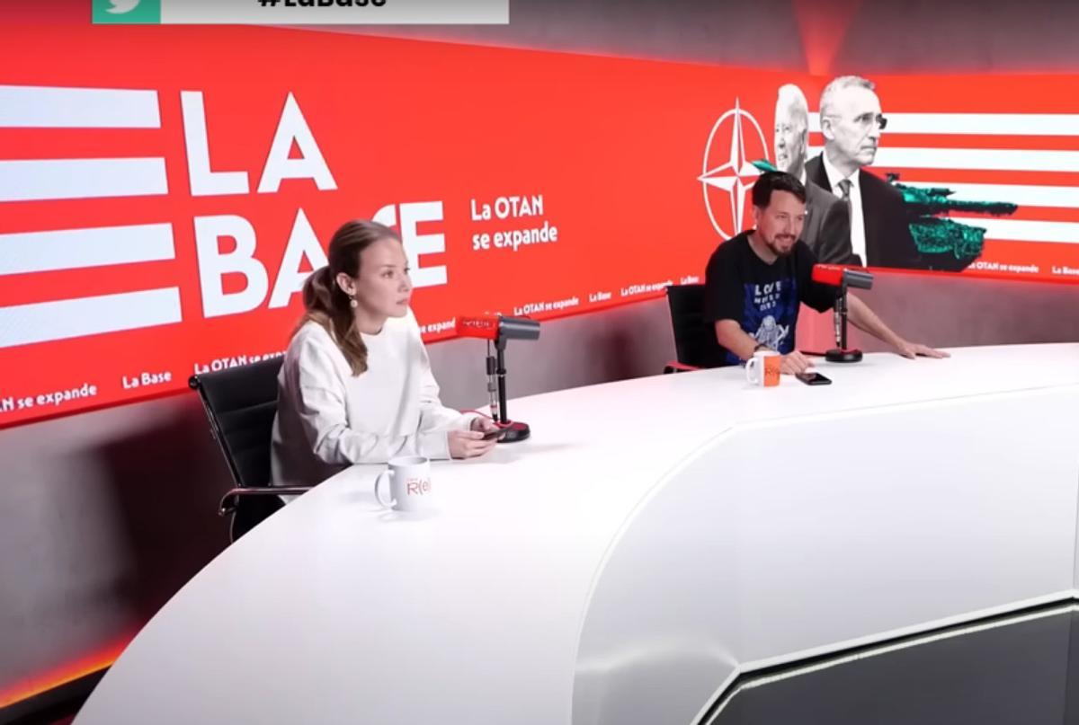 Inna Afinogenova y Pablo Iglesias, en un programa de Canal Red.