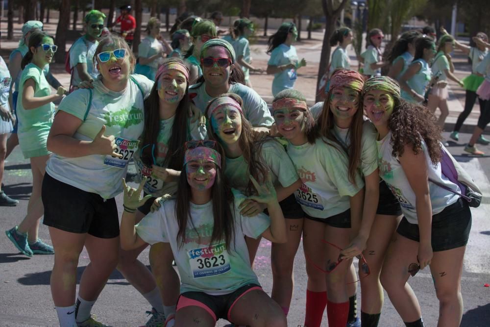 La primera edición de «FestiRun» combina deporte y diversión en una carrera que logró reunir a multitud de personas