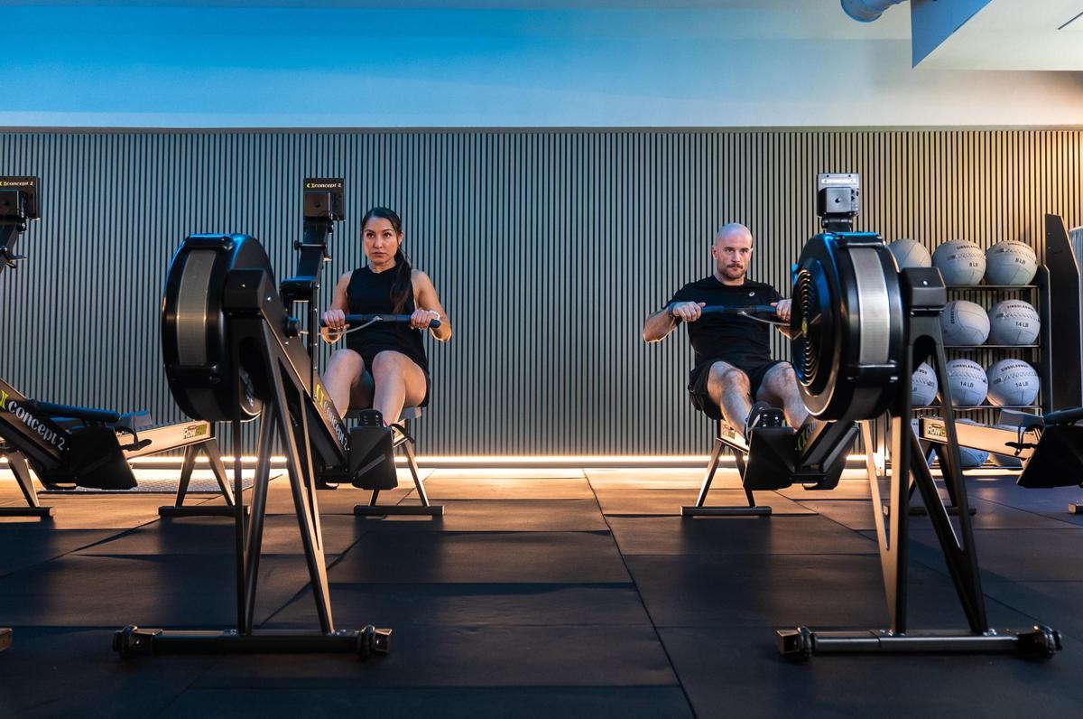 Entrenamiento de remo en DiR Tuset.