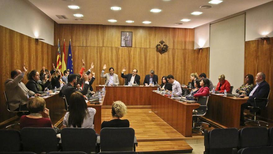 El pleno aprueba la gestión pública de la atención temprana en Orihuela