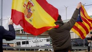 zentauroepp46793025 madrid  01 02 2019  entrada del autob s que traslada a los p190201181536