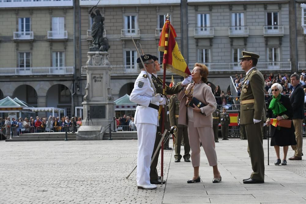 Ceremonia civil de jura de bandera en María Pita