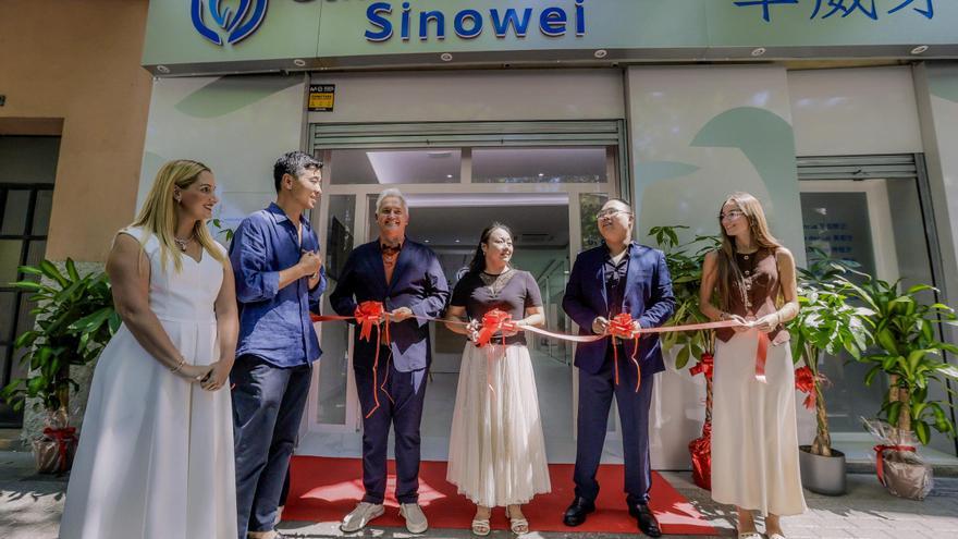 Primera clínica dental china en Mallorca: “Ya no solo abrimos restaurantes y bazares”
