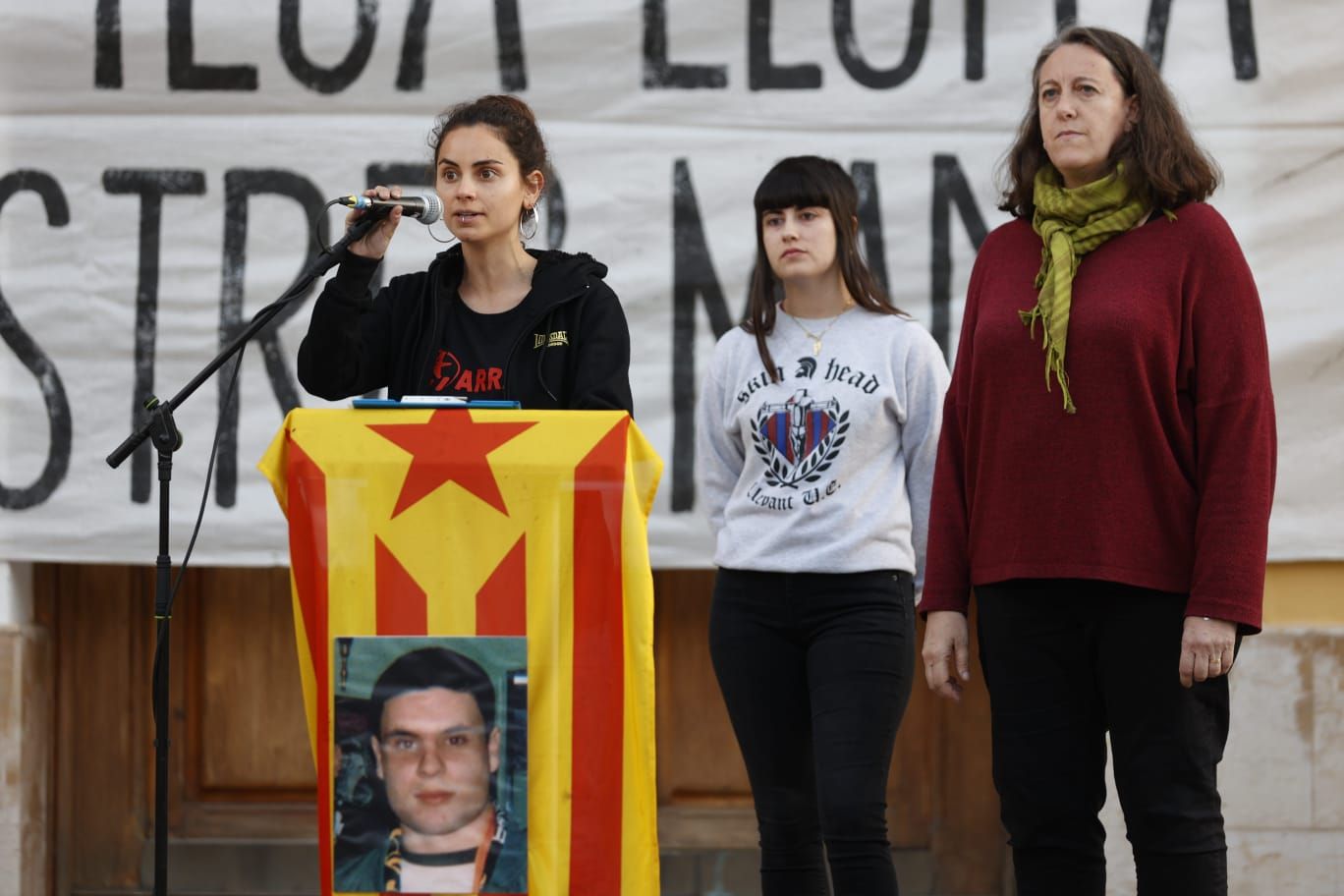 Burjassot honra la memoria de Guillem Agulló en el 30 aniversario de su asesinato