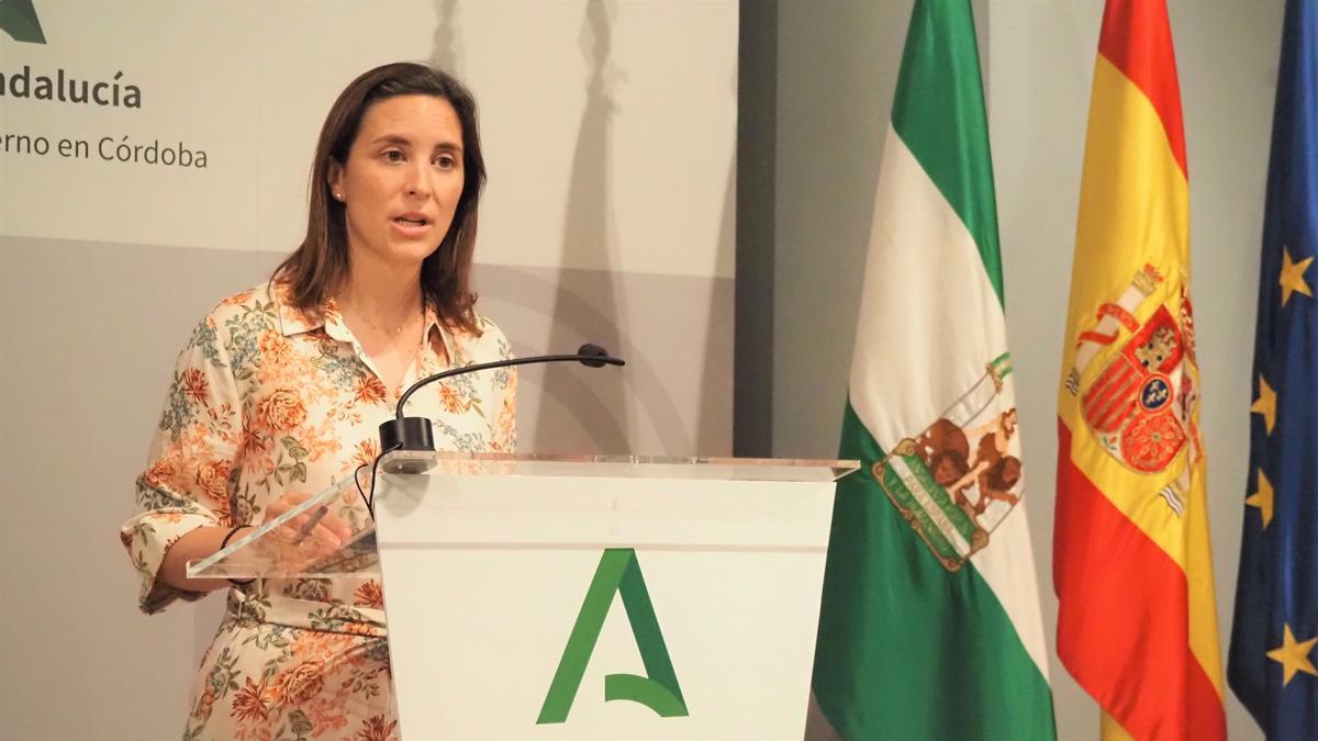 Cristina Casanueva en la rueda de prensa.