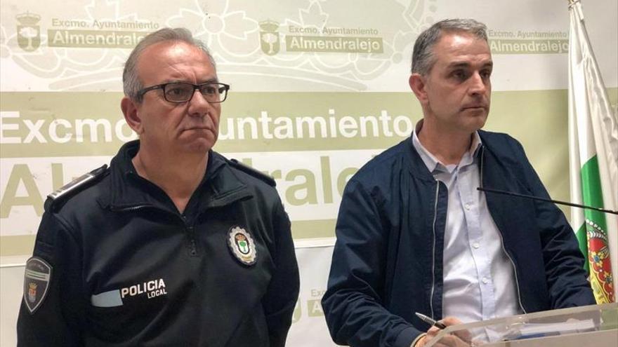 José Luis Parra asume la jefatura de la policía local con «gran honor»