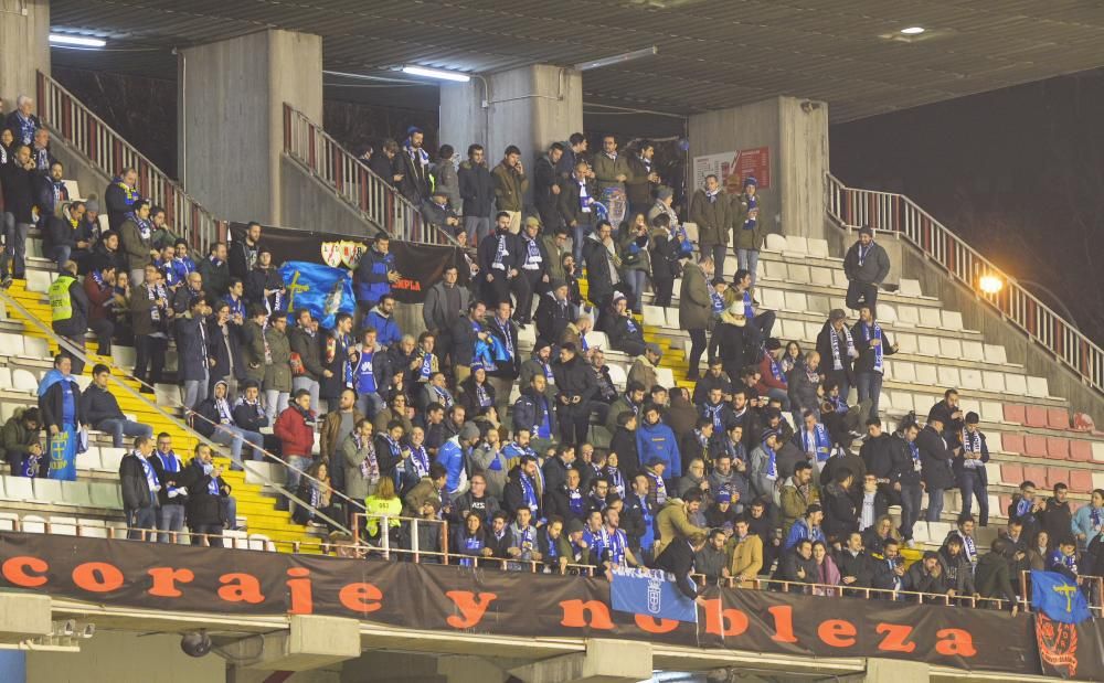 El partido entre el Rayo Vallecano y el Real Oviedo, en imágenes