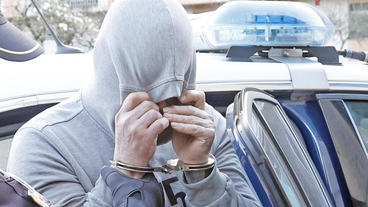 La defensa del presunto autor del crimen de Redondela pide su excarcelación: alega legítima defensa y problemas de salud