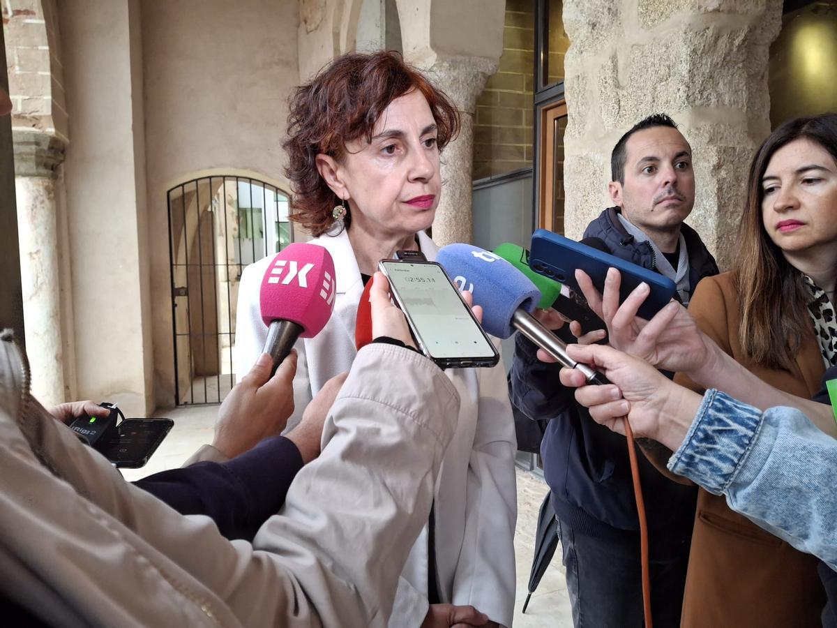 La directora del Instituto de la Mujer de Extremadura, Beatriz Arjona, hoy en Badajoz.