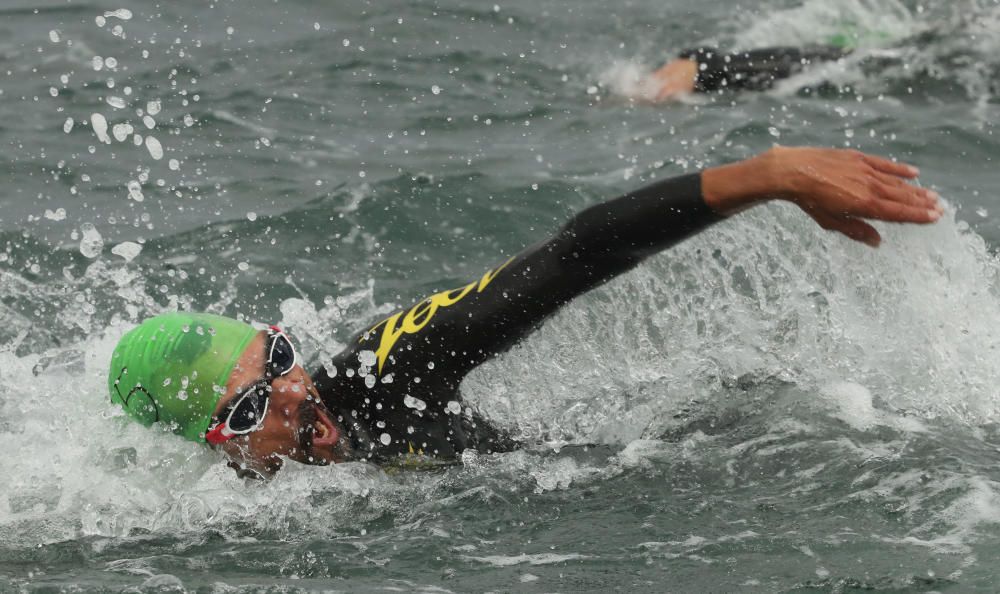 Triatlón en la Marina de Valencia