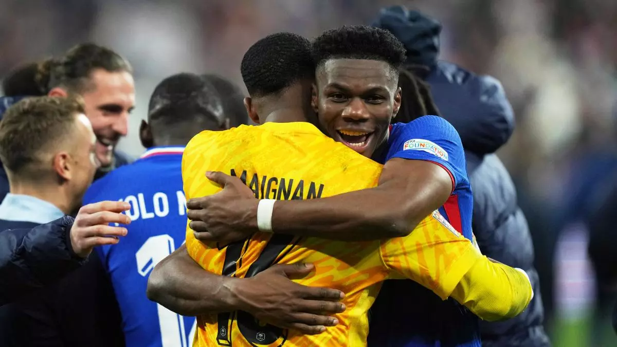 Olise saca la magia, Dembélé el látigo y Maignan remonta a Croacia en los penaltis