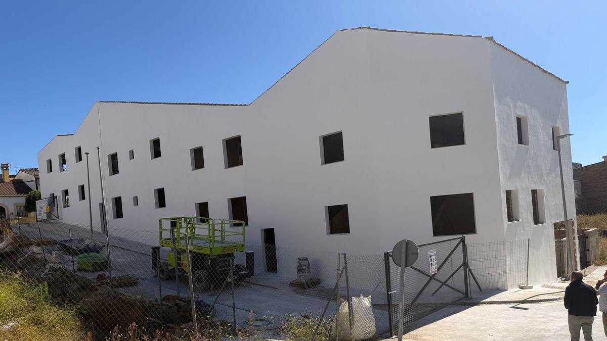 Viviendas promovidas por el Ayuntamiento en Hornachuelos en la calle Jaén.