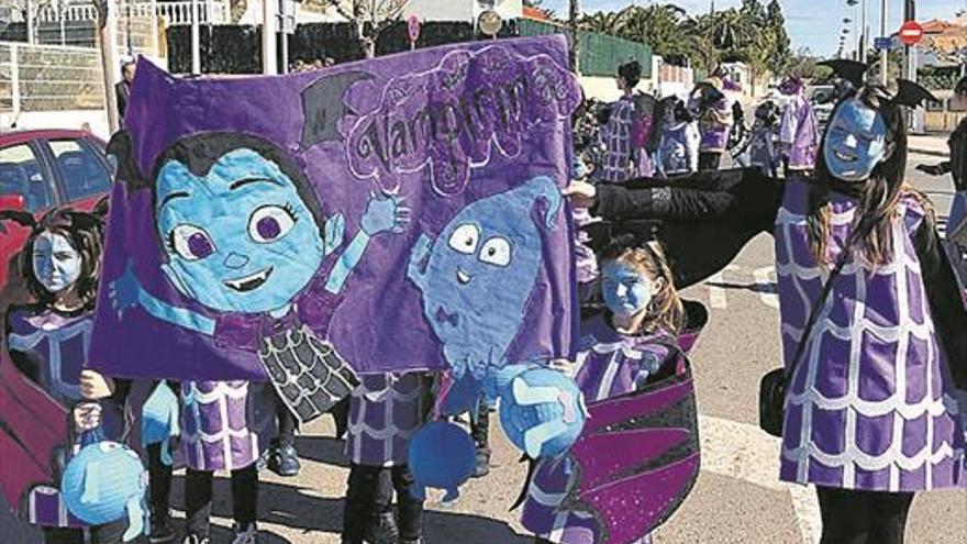 Los niños de Alcossebre abren el fin de semana del Carnaval