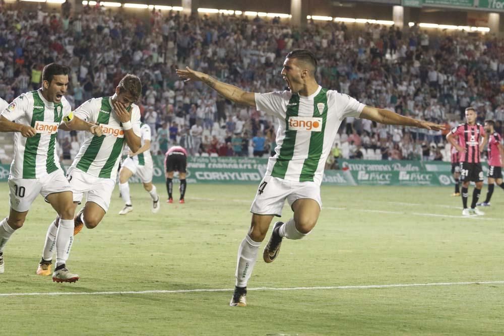 Galería gráfica:Las mejores fotos del Córdoba CF Tenerife.