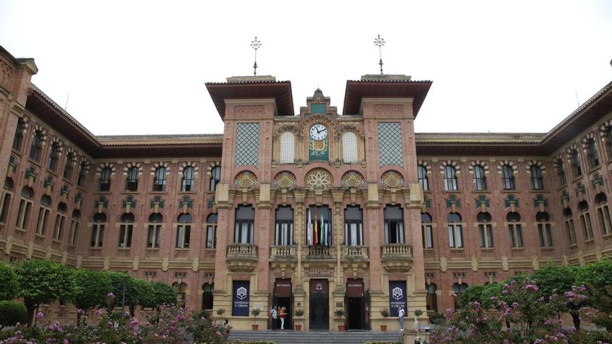 ¿Cuál es el grado con mayor nota de corte en la Universidad de Córdoba?