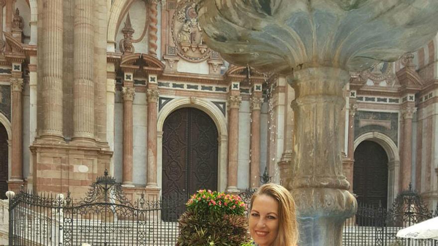 Amparo Pardal es una de las diseñadoras más contrastadas de Málaga.