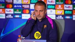 Las claves de Flick para la remontada: "Ellos sin presionar juegan bien"