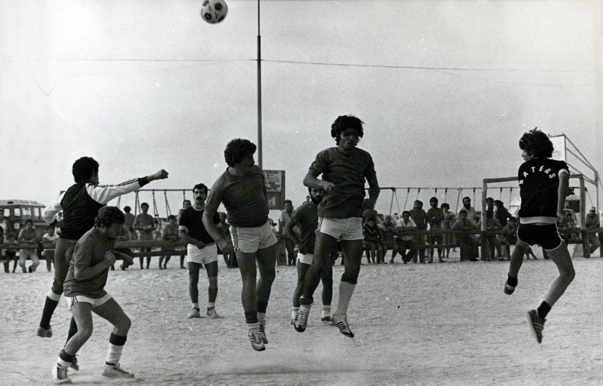 Chilenas sobre la arena: aquellos campeonatos de playas de Leri en O Vao