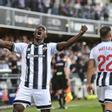 Ousmane Camara celebra el gol del 1-0 del Castellón ante el Granada en Castalia.