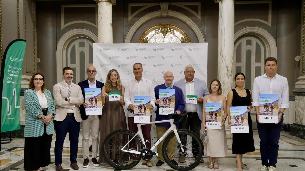 Presentació ‘València Bike Contra el Càncer’ amb els patrocinadors.