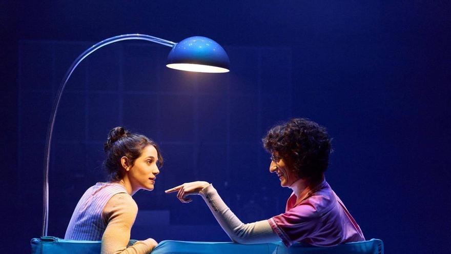 Una mirada sobre el amor y el multiverso, la relectura de un clásico y un musical familiar, entre la oferta de teatro este fin de semana en la Región de Murcia