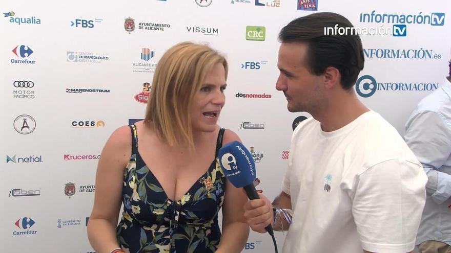 Pilar Bernabé, delegada del Gobierno en la Comunitat Valenciana, visita el racó de INFORMACIÓN TV