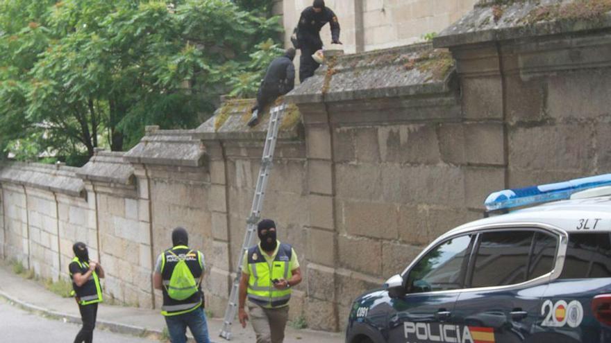 La operación ‘Jail’: pedidos de droga por teléfono y entregas en mano o por la ventana