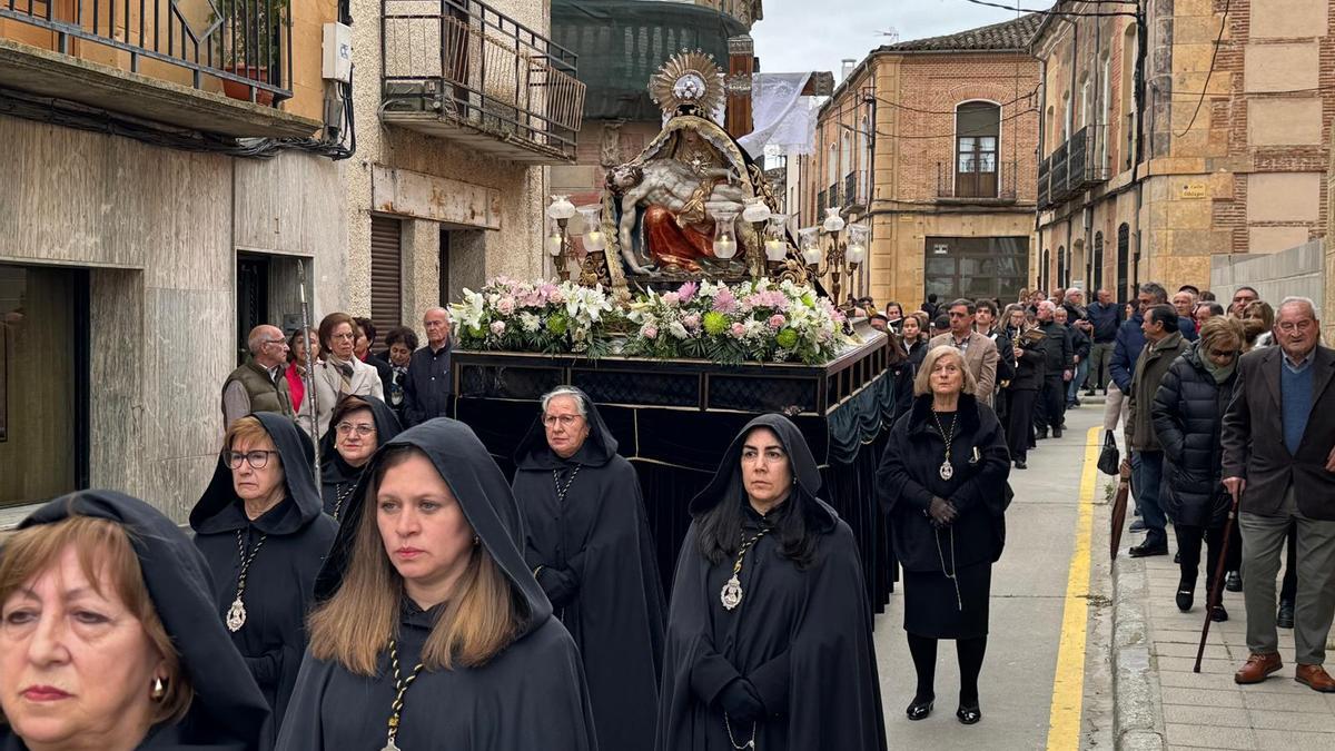 VÍDEO | La Procesión de la Pasión de Fuentesaúco, en dos minutos