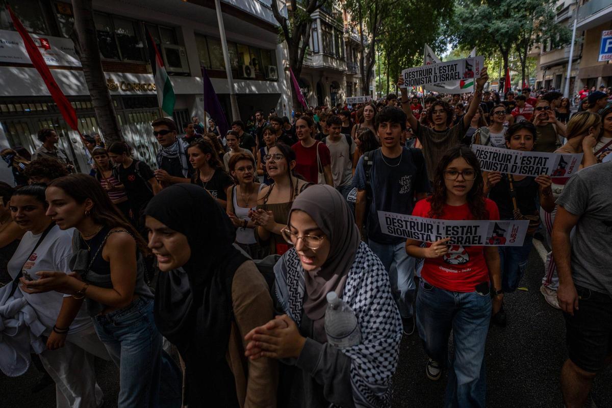 Manifestación de estudiantes en apoyo a Palestina, este mes en Barcelona.