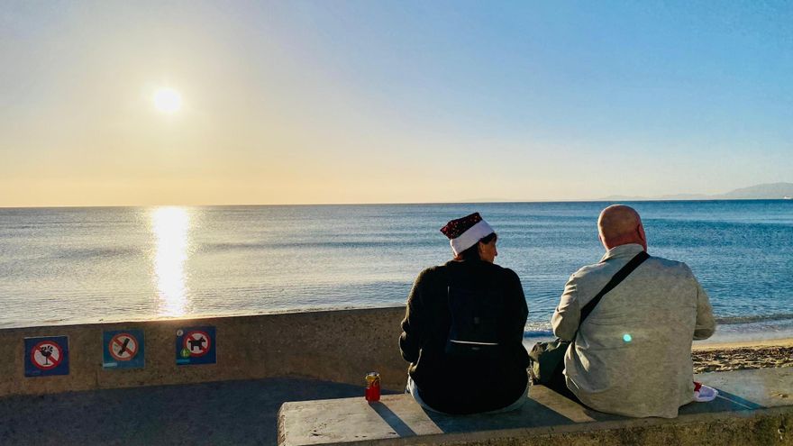 Traumwetter, Spaziergänger, Bierkönig: Der erste Weihnachtstag an der Playa de Palma